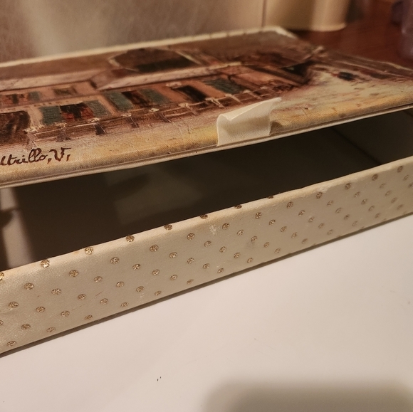 Maurice Utrillo V cover art vintage textile trinket hosiery box by Hanes, 1960's - Picture 4 of 12